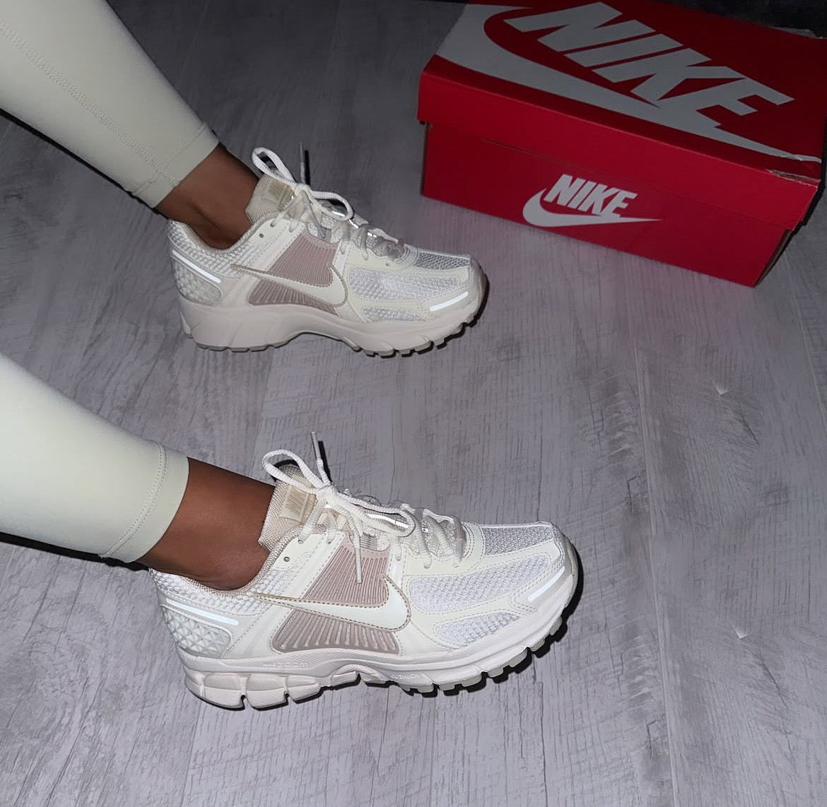 AIR ZOOM VOMERO 5 GS PALE IVORY