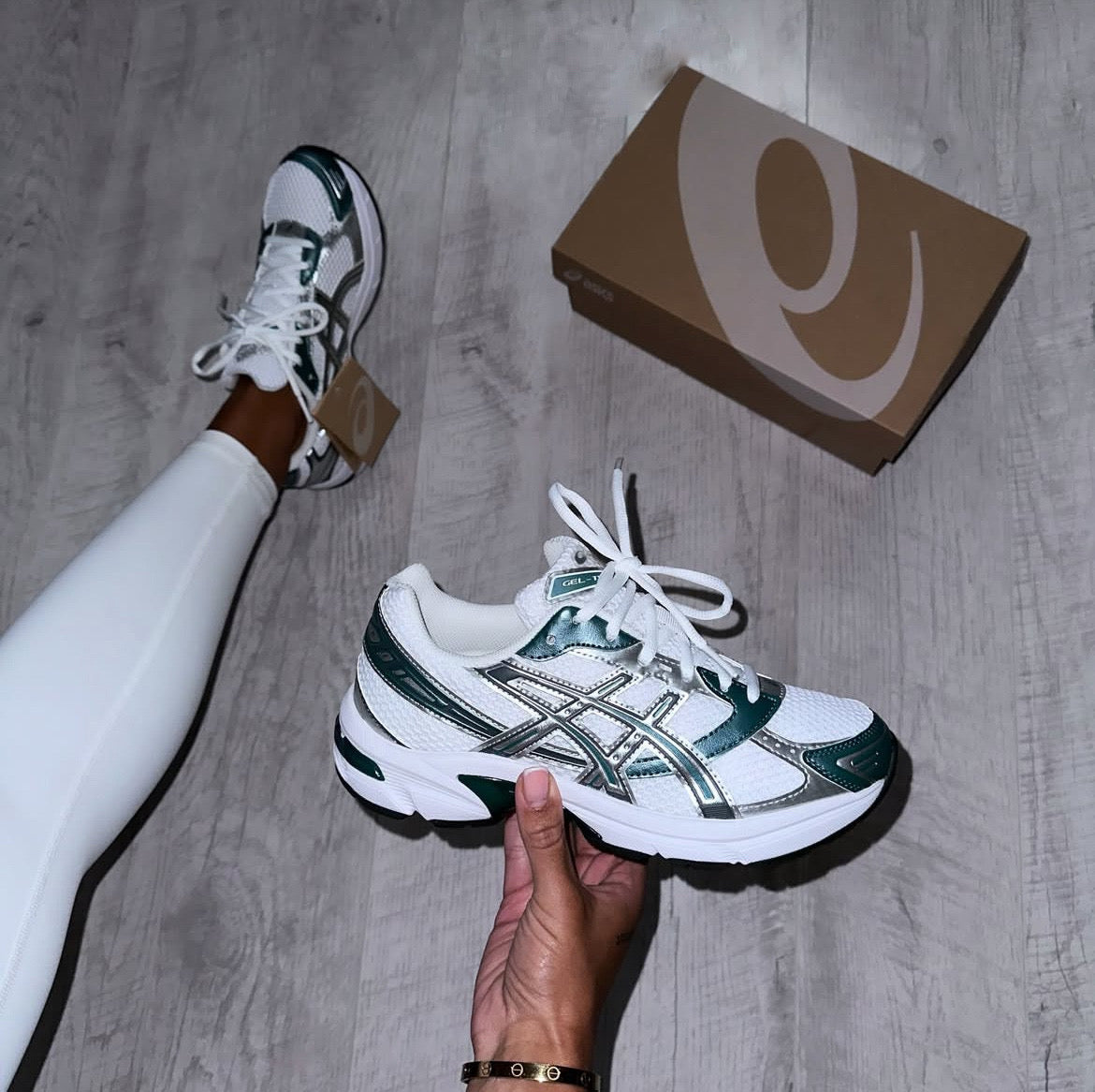 GEL 1130 WHITE DARK NEPTUNE