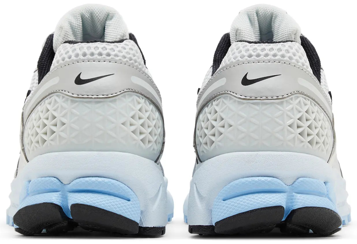 AIR ZOOM VOMERO 5 METALIC SILVER BLUE TINT