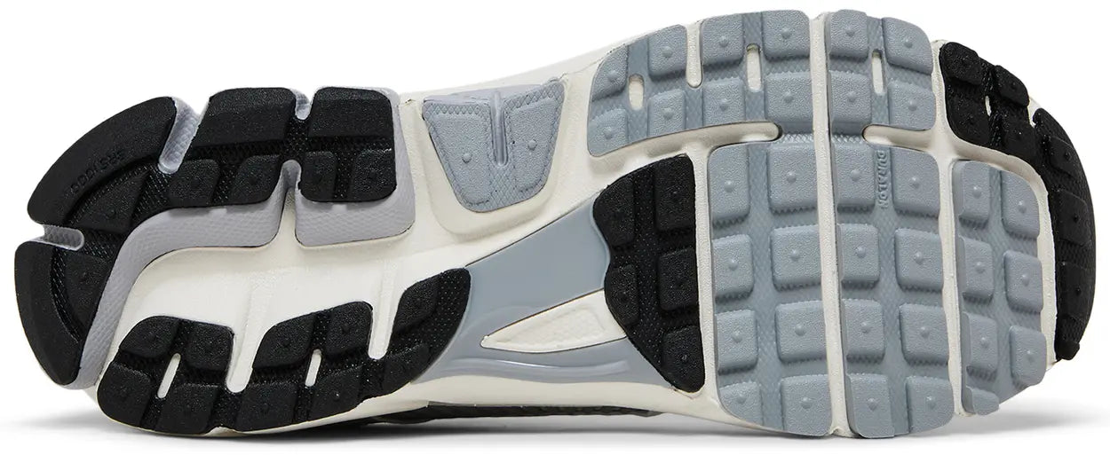 AIR ZOOM VOMERO 5 WOLF GREY COOL