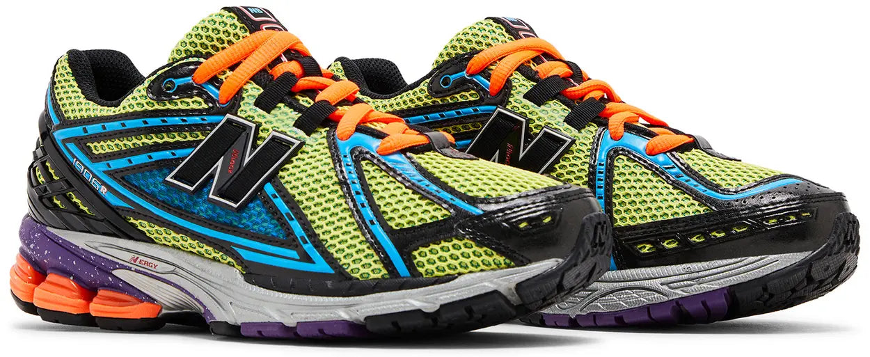 1906R STARRY NIGHTS DLTR EXCLUSIVE