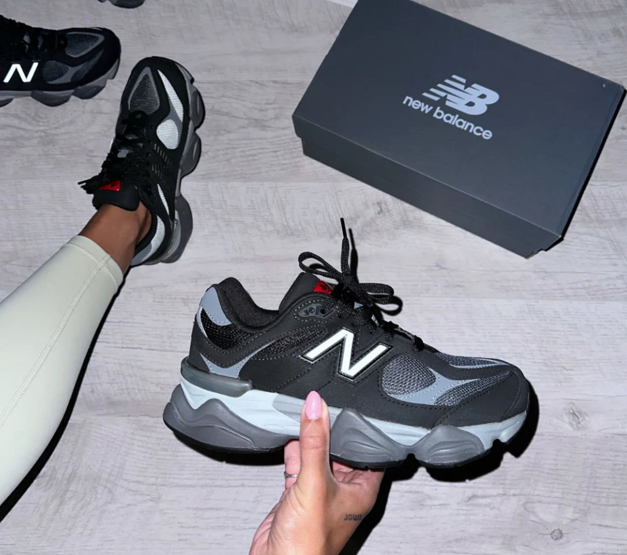 9060 BLACK CASTLEROCK