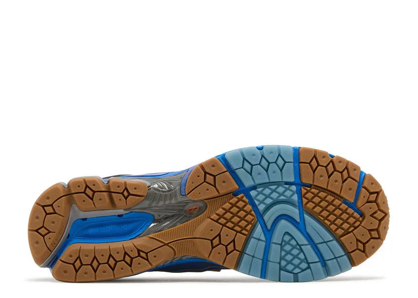1906R X ACTION BRONSON MEDUSA AZUL