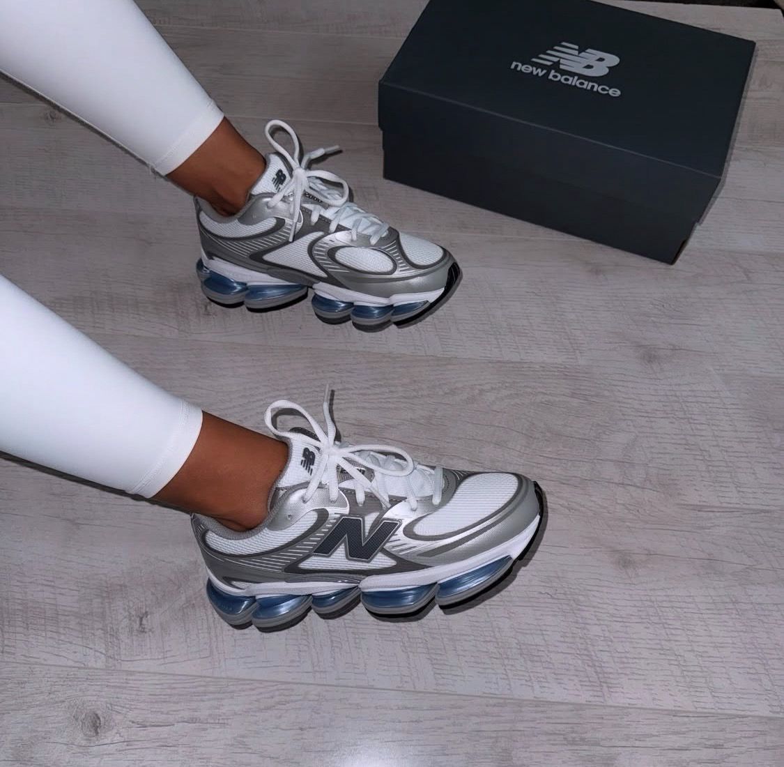 ABZORB 2000 WHITE SILVER METALLIC