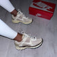 AIR ZOOM VOMERO 5 OATMEAL