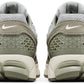 AIR ZOOM VOMERO 5 DARK STUCCO
