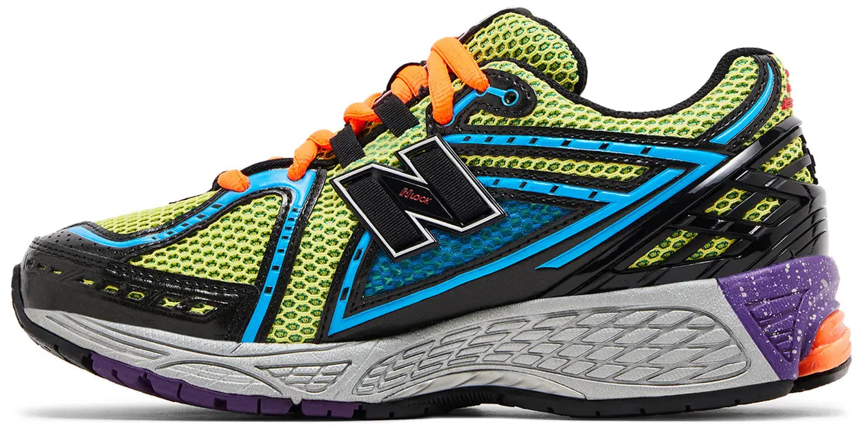 1906R STARRY NIGHTS DLTR EXCLUSIVE