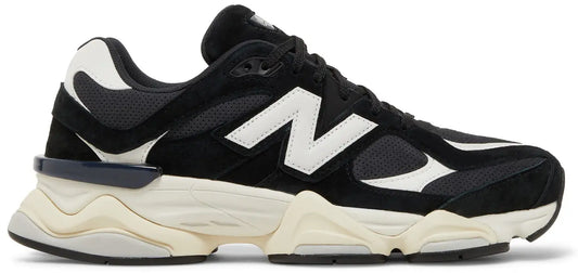 9060 BLACK & WHITE