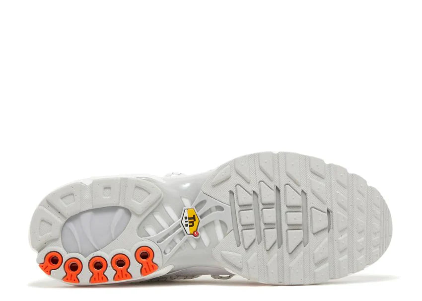 Air Max Plus Utility Safety Orange Pure Platinum