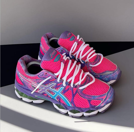 GEL NIMBUS 16