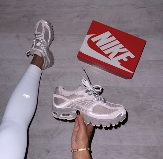 AIR MAX MOTO 2K MALT