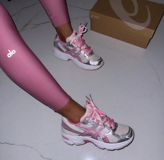 Gel-1130 Cream Sweet Pin