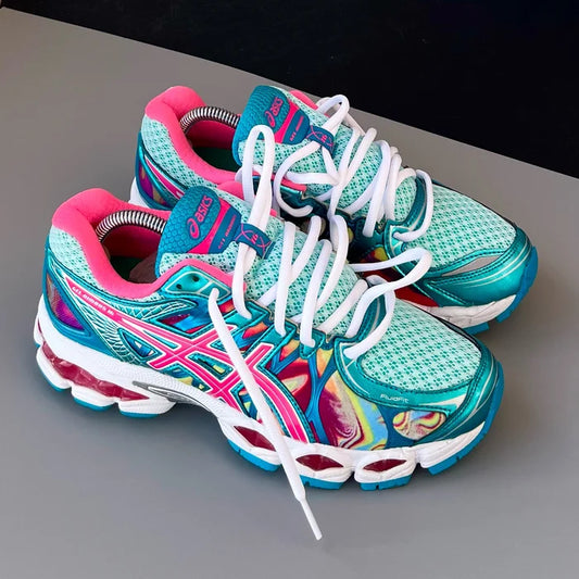 GEL NIMBUS 16